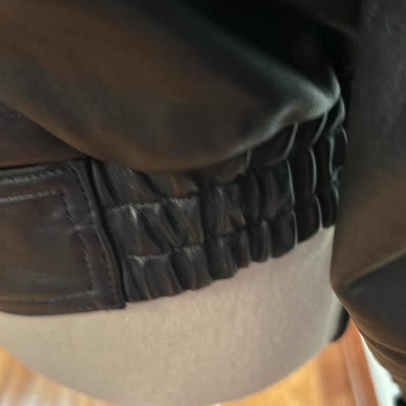 First Gear Leather Motorcycle Jacket - Picture 8 of 11